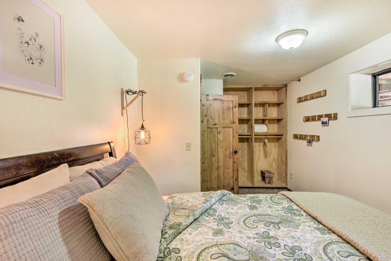 Holiday home Retreat About 3 Mi To Western Co University!