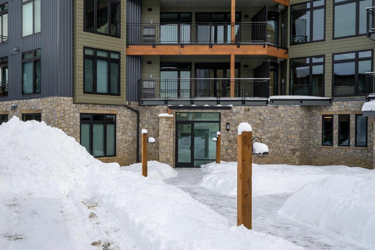 Luxury 2203: Hot Tub & Views With Activity Perks