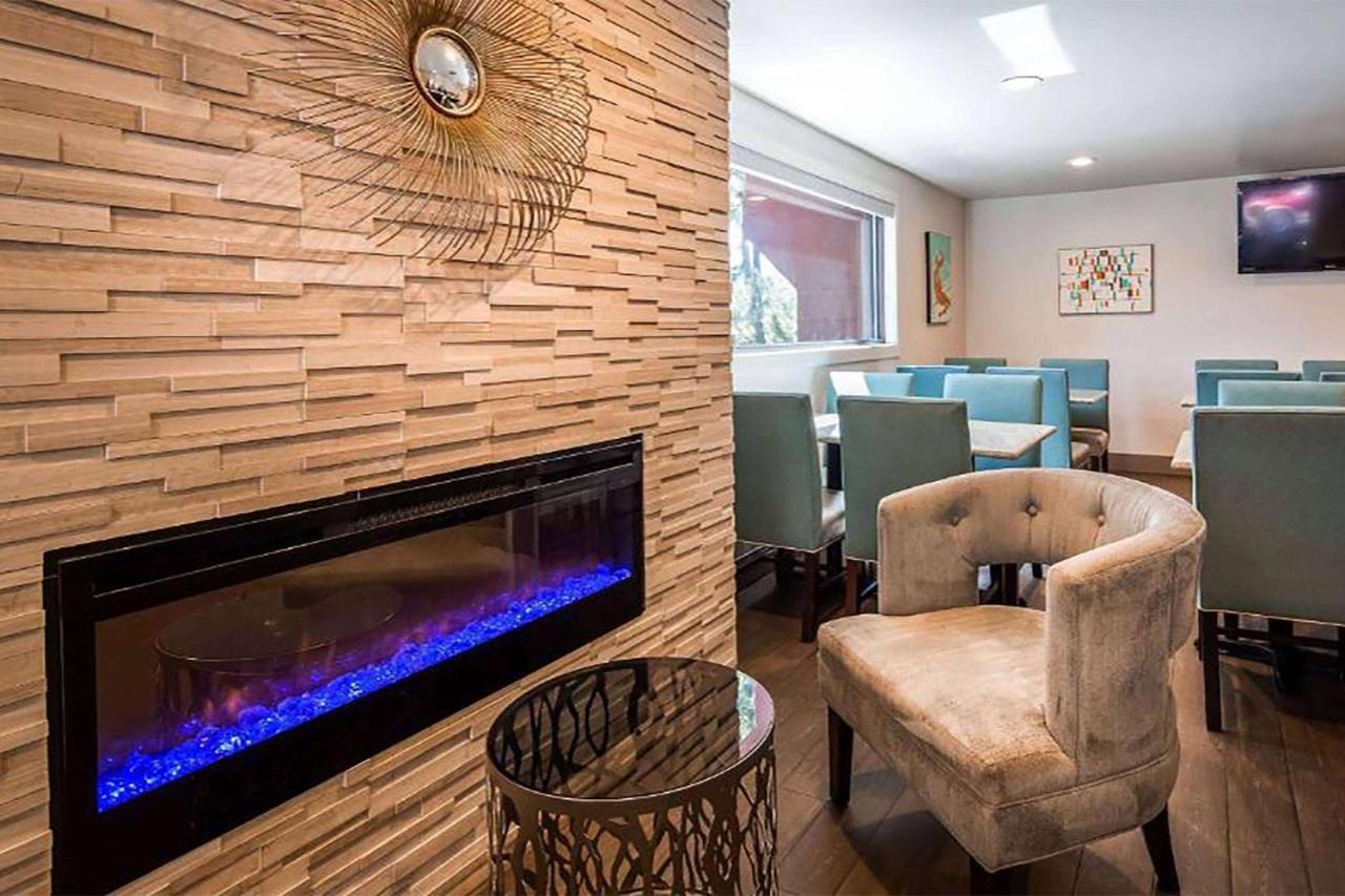 Motel Baymont By Wyndham 3*