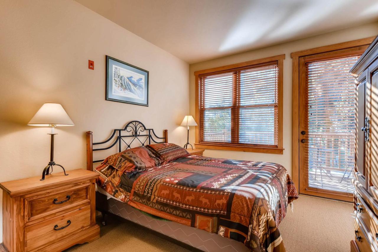 Resort Red Hawk By Keystone