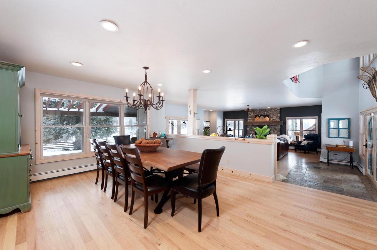 3076 W Highway 160 - Main House Mancos