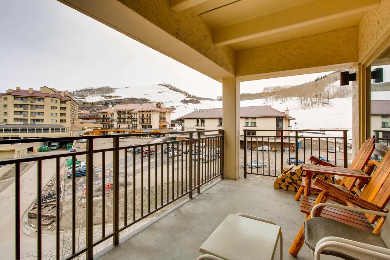 View Of Silver Queen Lift 2 Bedroom Crested Butte