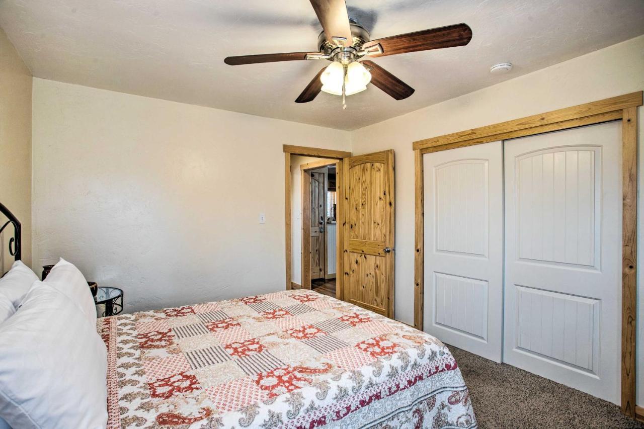 Vacation Walk To Downtown! Holiday home Fruita