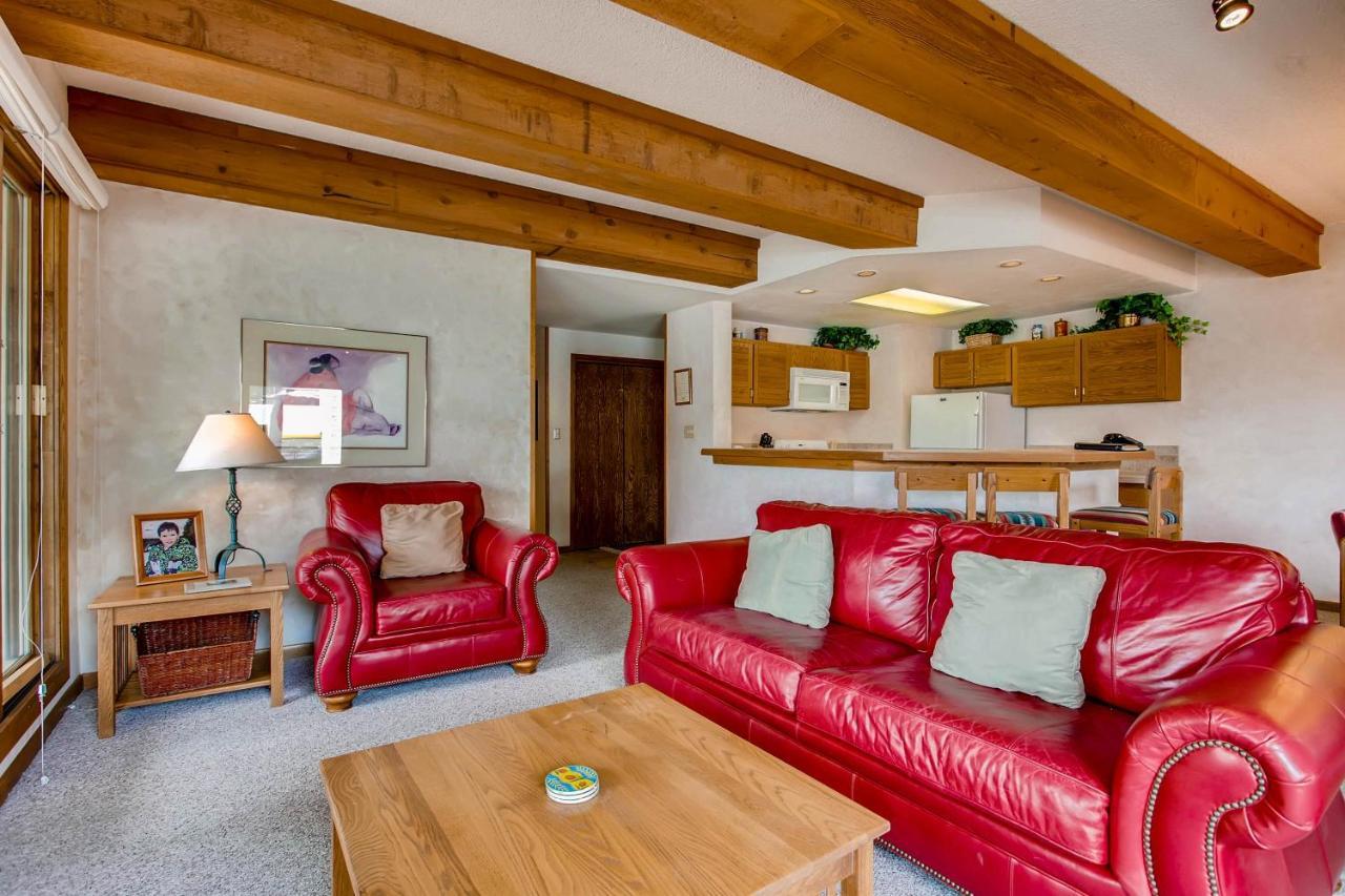 Apartment 2 Bedroom With Views Of Wood Creek & Mountains Crested Butte