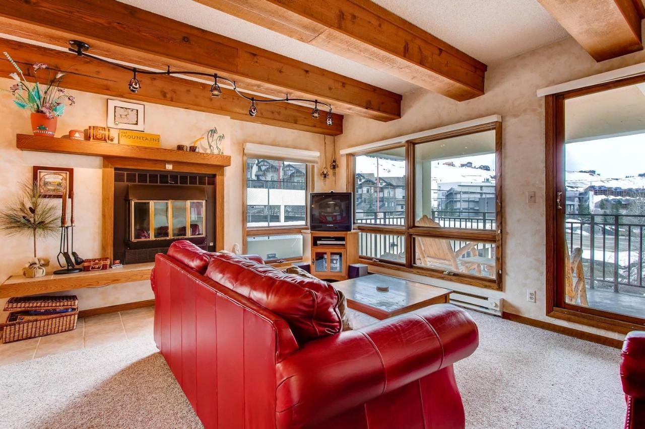 Apartment 2 Bedroom With Views Of Wood Creek & Mountains Crested Butte
