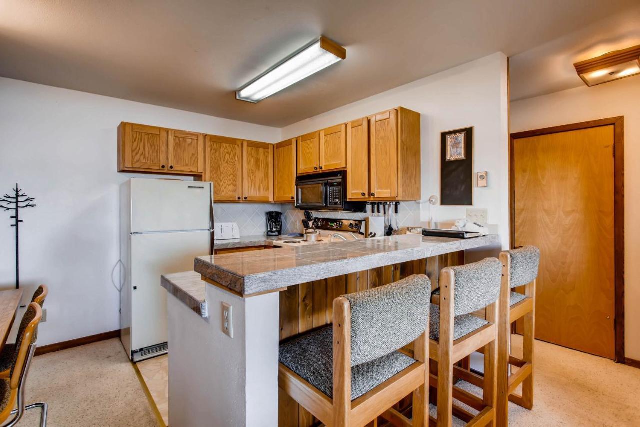 2 Bedroom Buttes Condo- Breathtaking Views Of Mountain Range Crested Butte