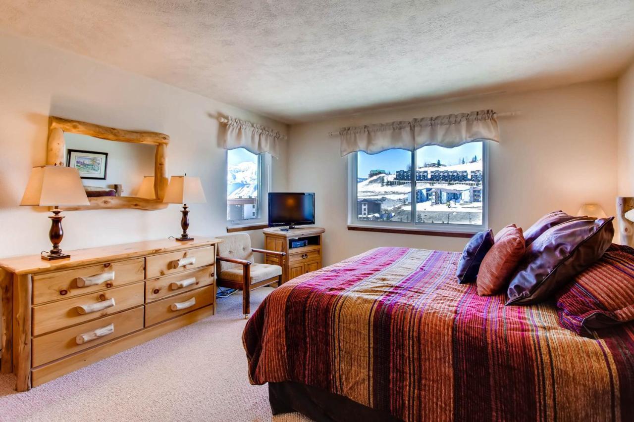 3 Bedroom Unit With Fireplace & Mountain Views Crested Butte