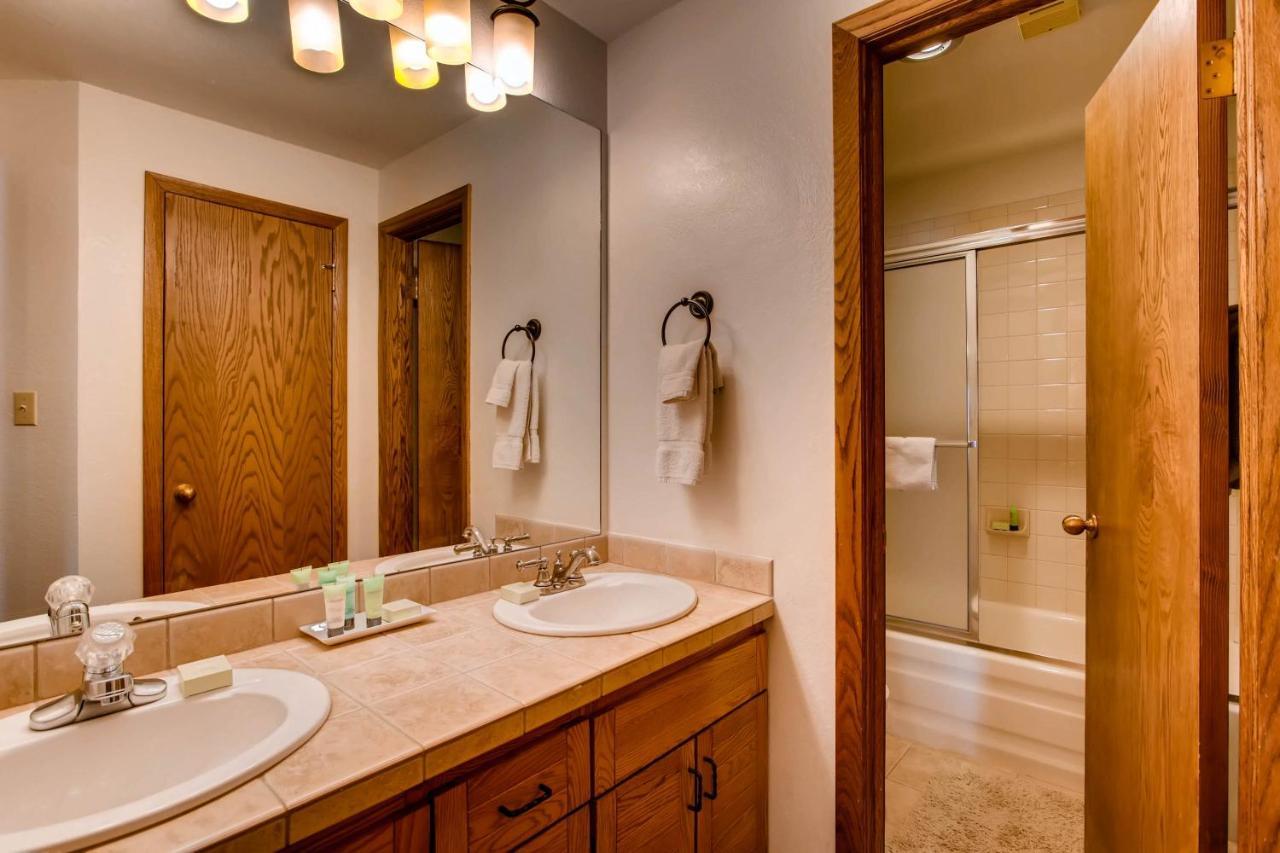 Unique 2 Bedroom With Fireplace * Crested Butte