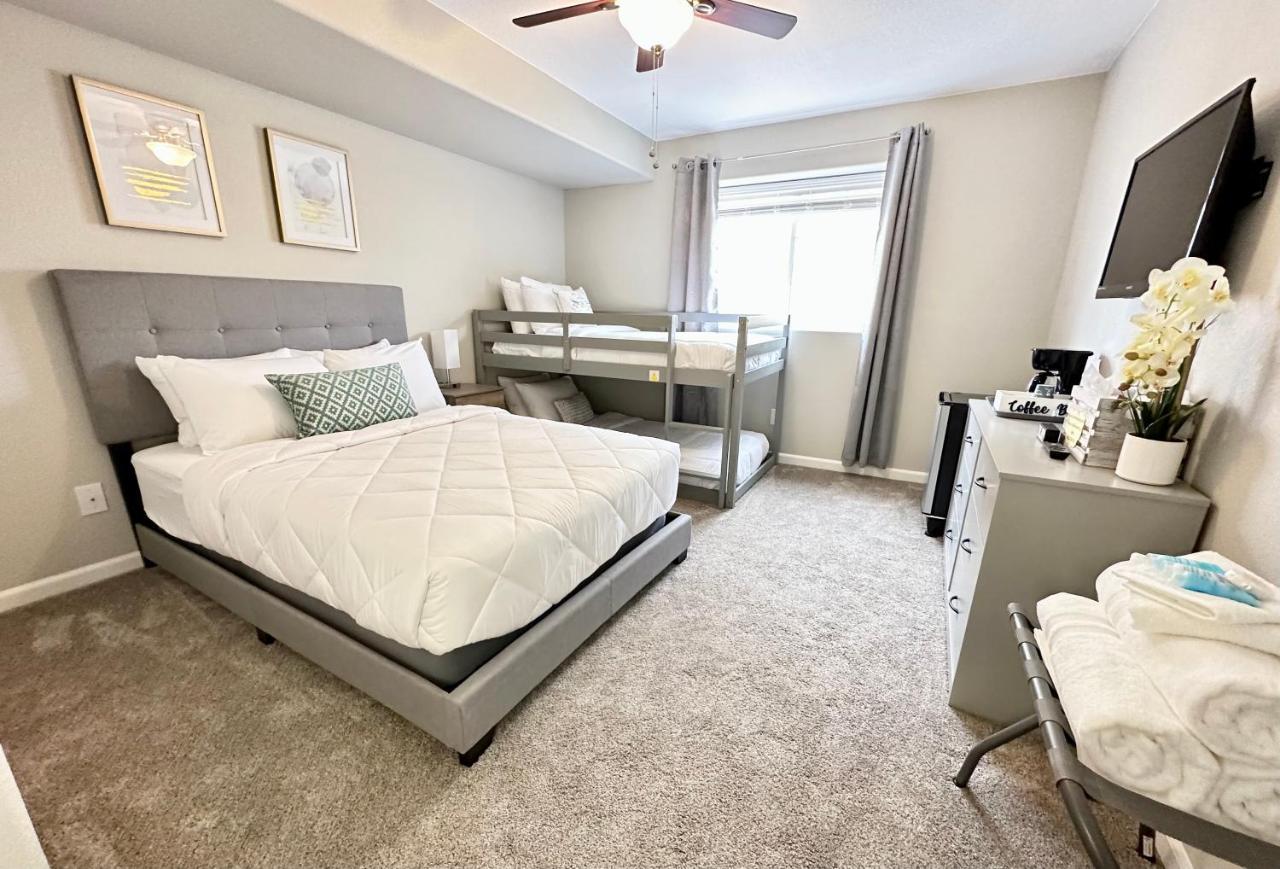 Stylish & Comfy Getaway In Homestay *