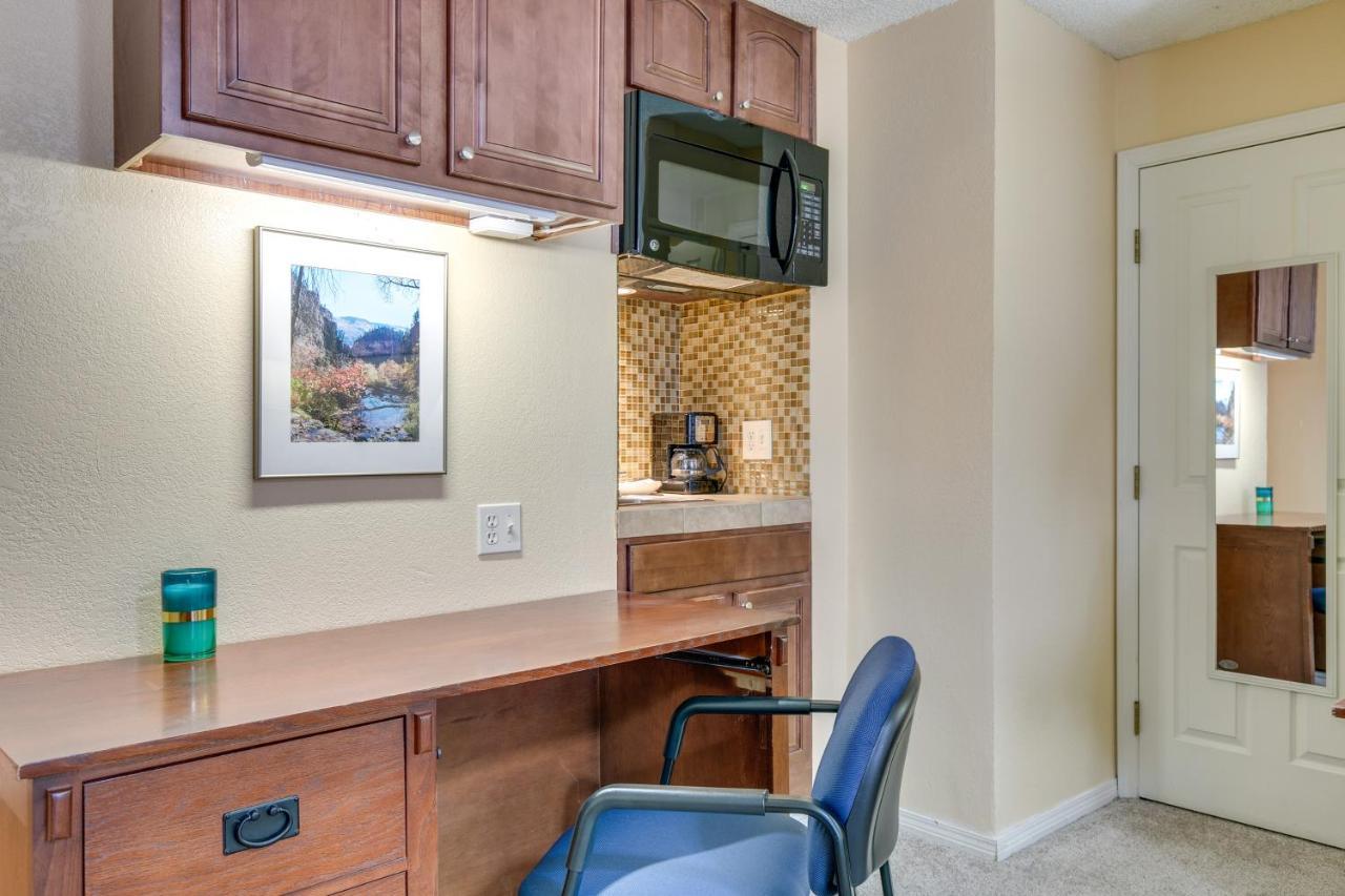 Greenwood Village With Gym Access In Dtc! Apartment *
