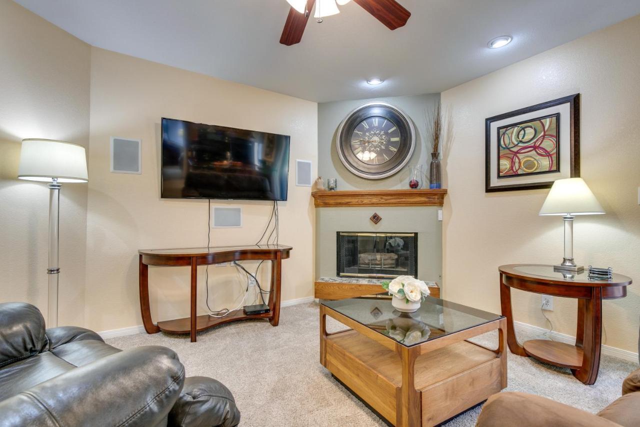 Apartment Sleek With Patio In Denver Tech Center