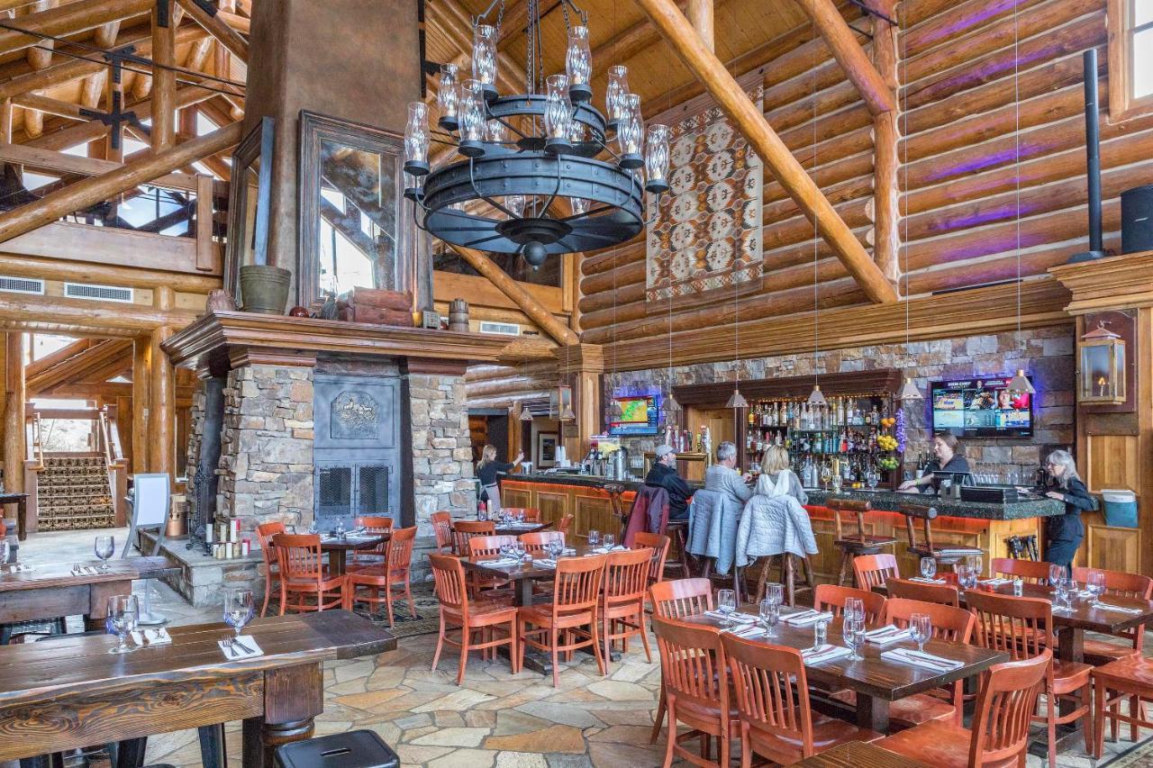 Holiday home 2br Mountain Luxury Skiin Out Amenities *