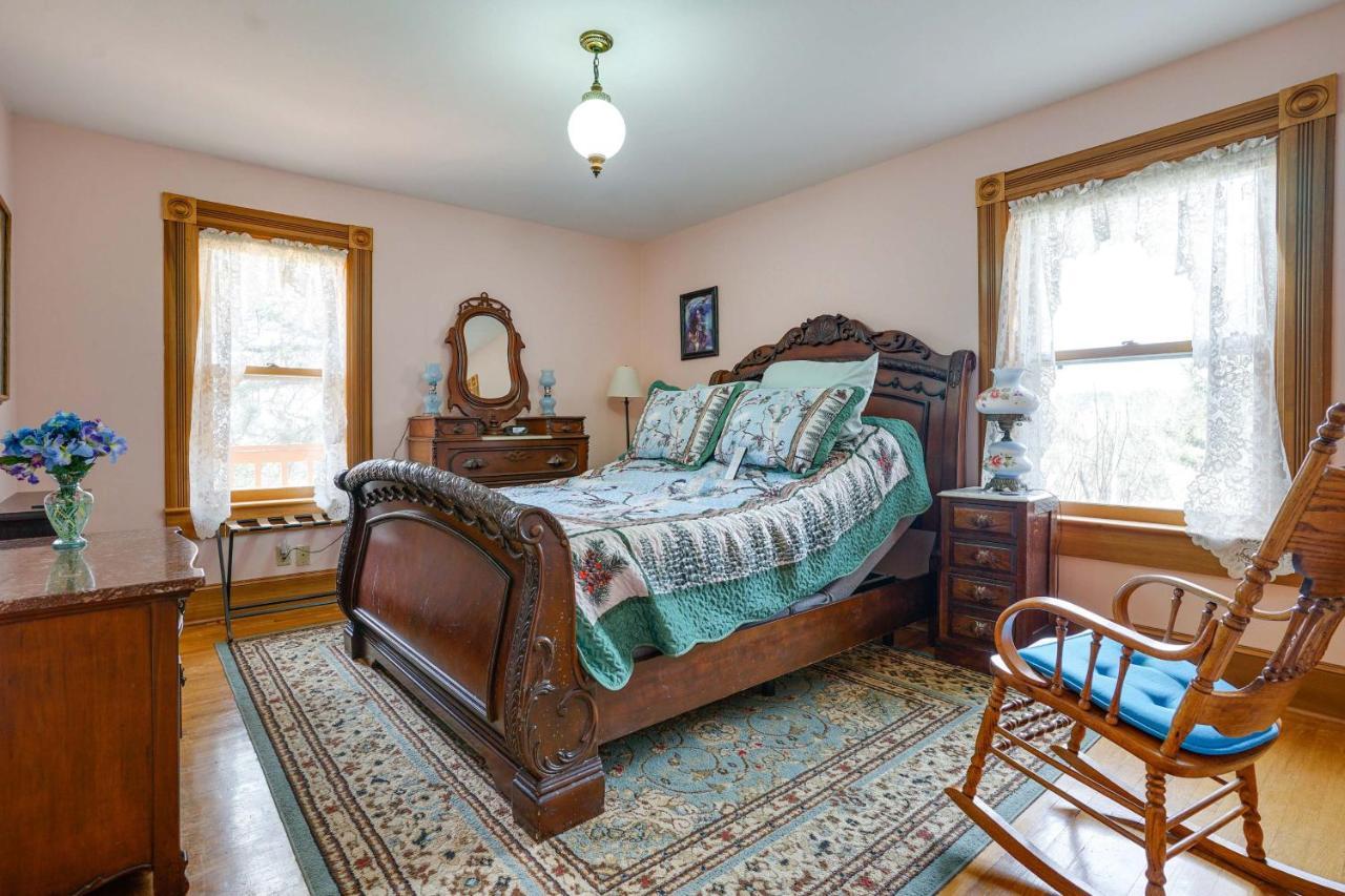 Dragons Roost With Sangre De Cristo Views! Holiday home