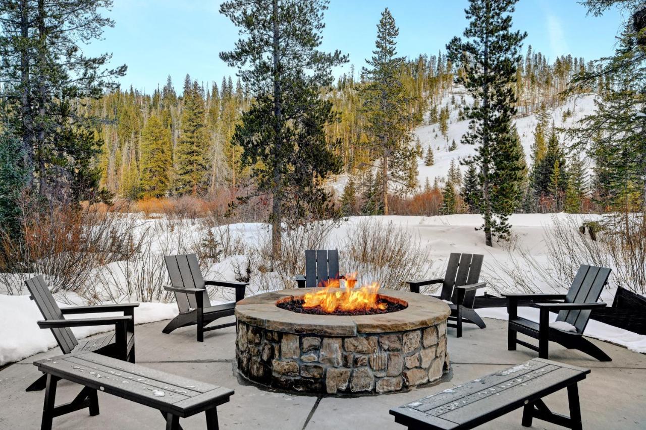 Luxury 2202: Hot Tub, Ac & Views With Activity Perks