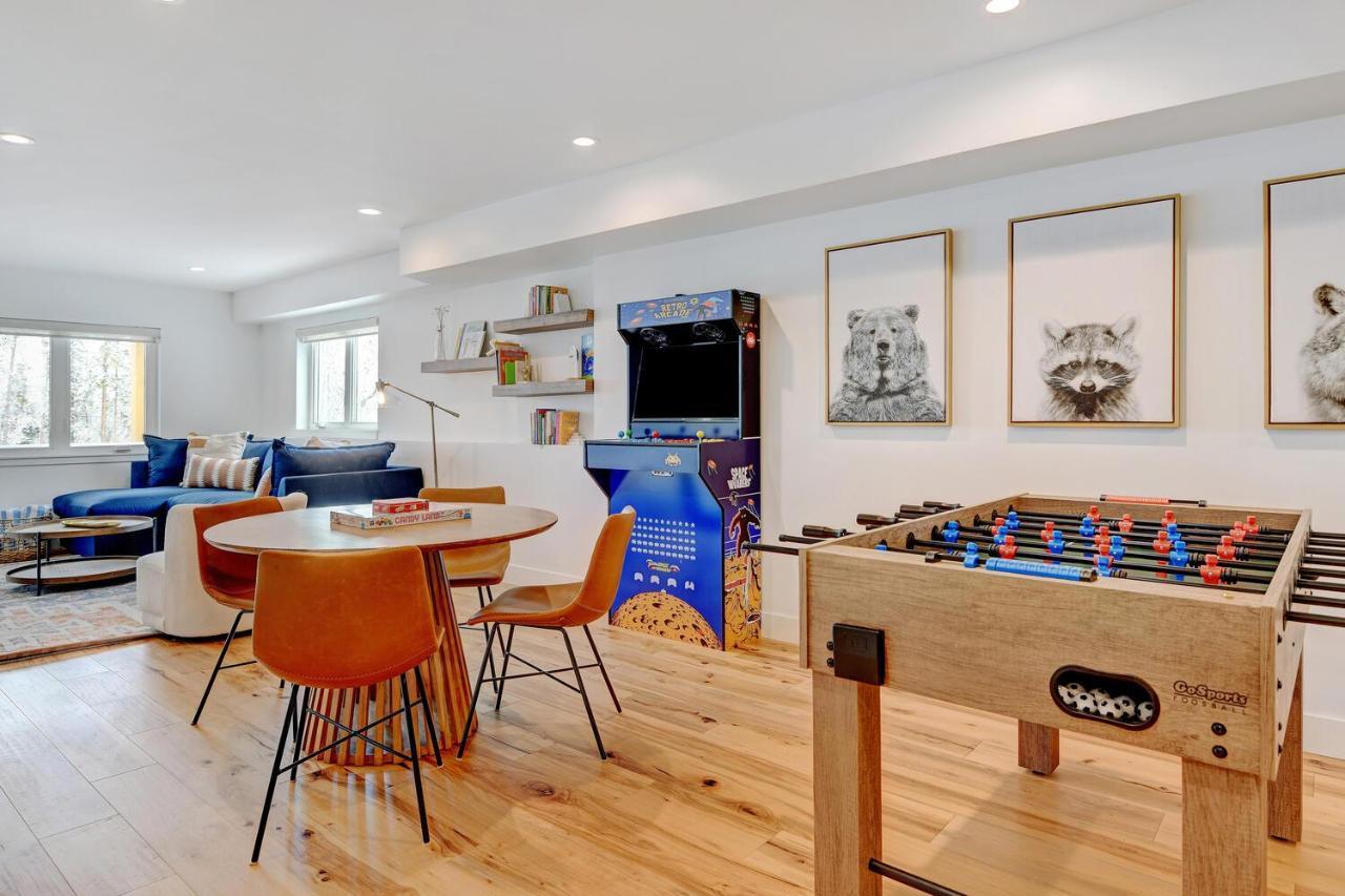 Luxury 1219: Hot Tub Retreat With Peloton And Scenic Views Holiday home Fraser