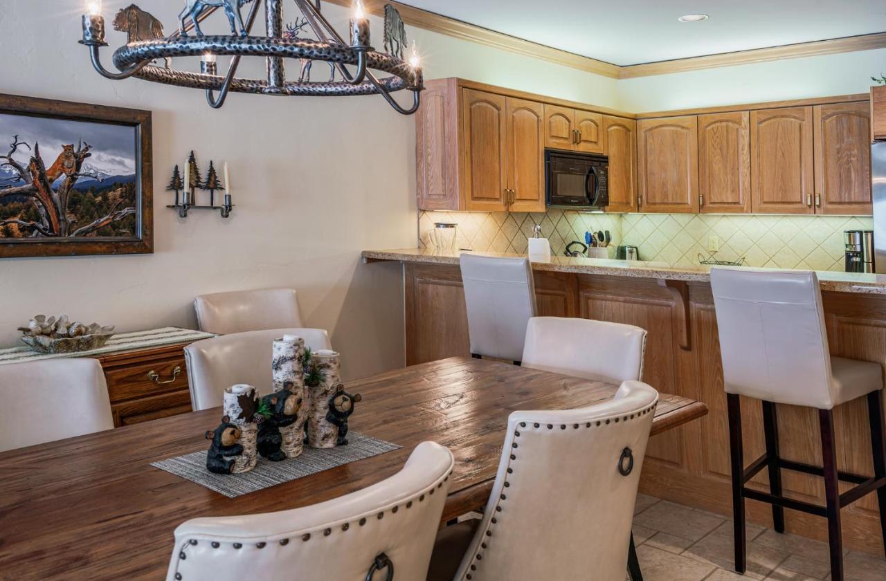 Creekside At 4*