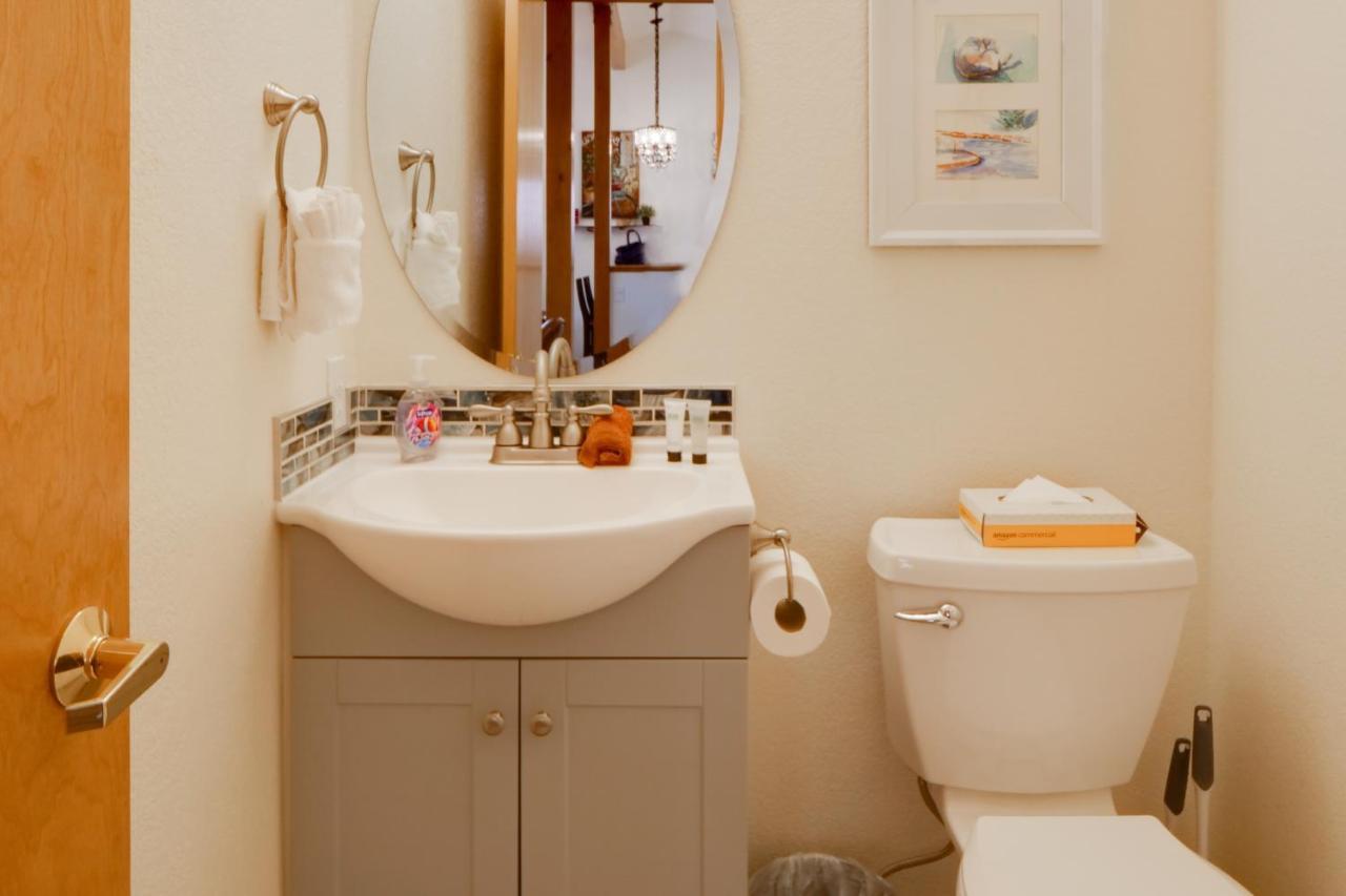 Homey Dog-friendly Retreat With Deck In Dtwn Frisco! Holiday home *