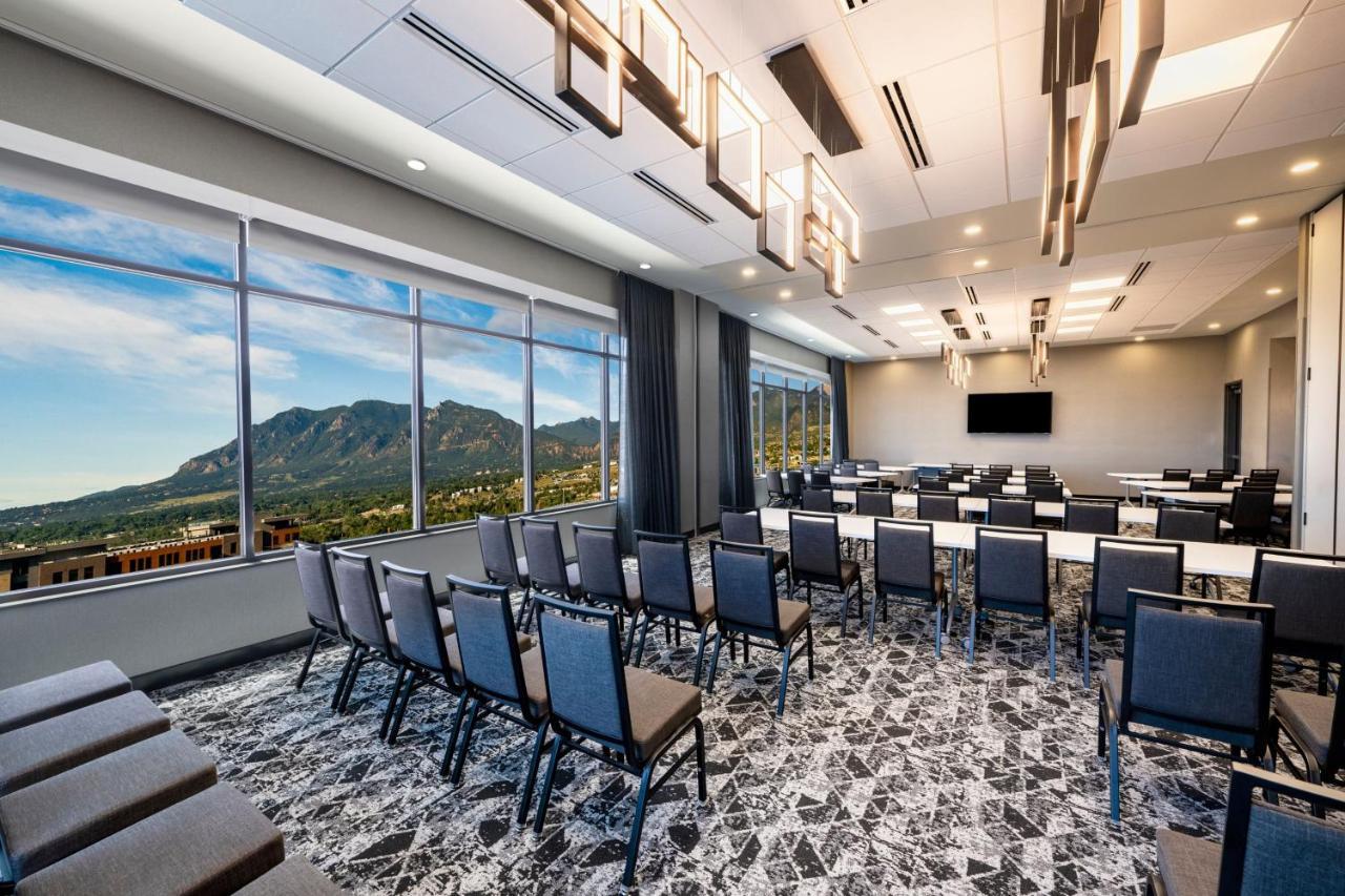 Springhill By Marriott Downtown 2*
