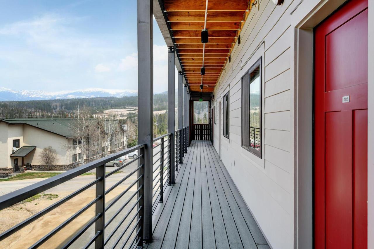 Holiday home Luxury 102: Panoramic Views & Activity Perks