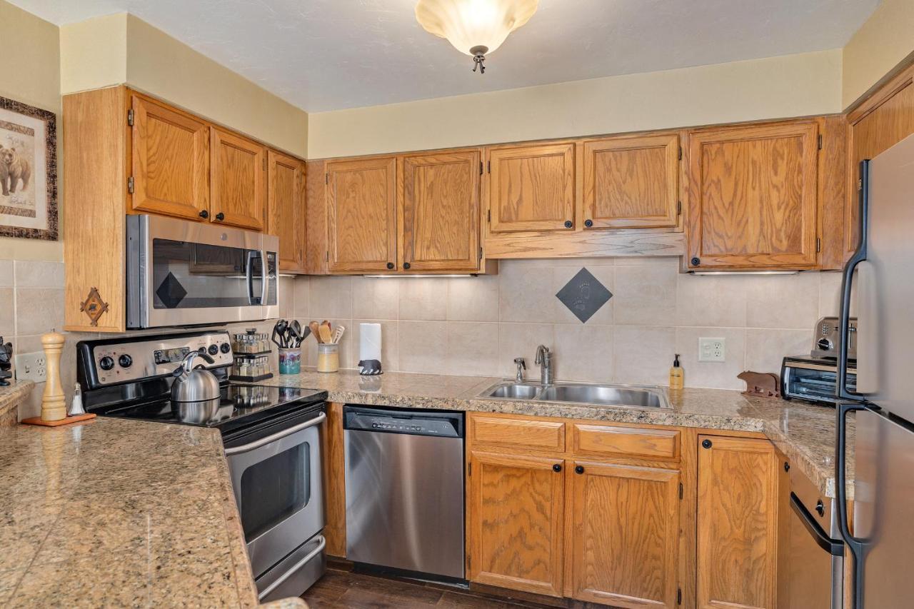 Bear Claw 107 - Ski-in Ski-out Condo! * Steamboat Springs