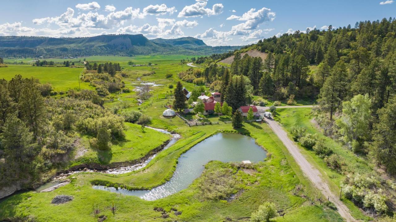 Holiday home 3076 W Highway 160 - Main House *