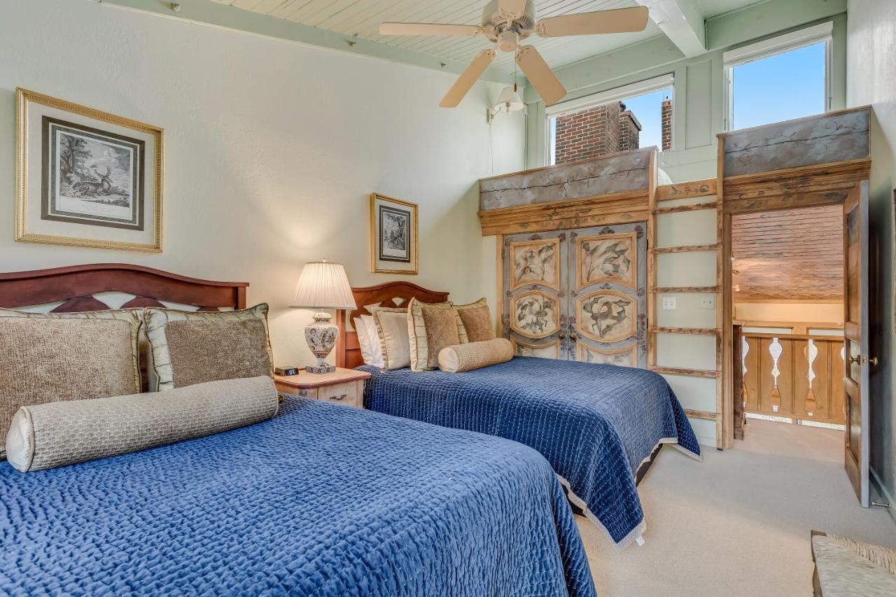 Holiday home Interlude 3-bedroom Unit 302 Snowmass Village