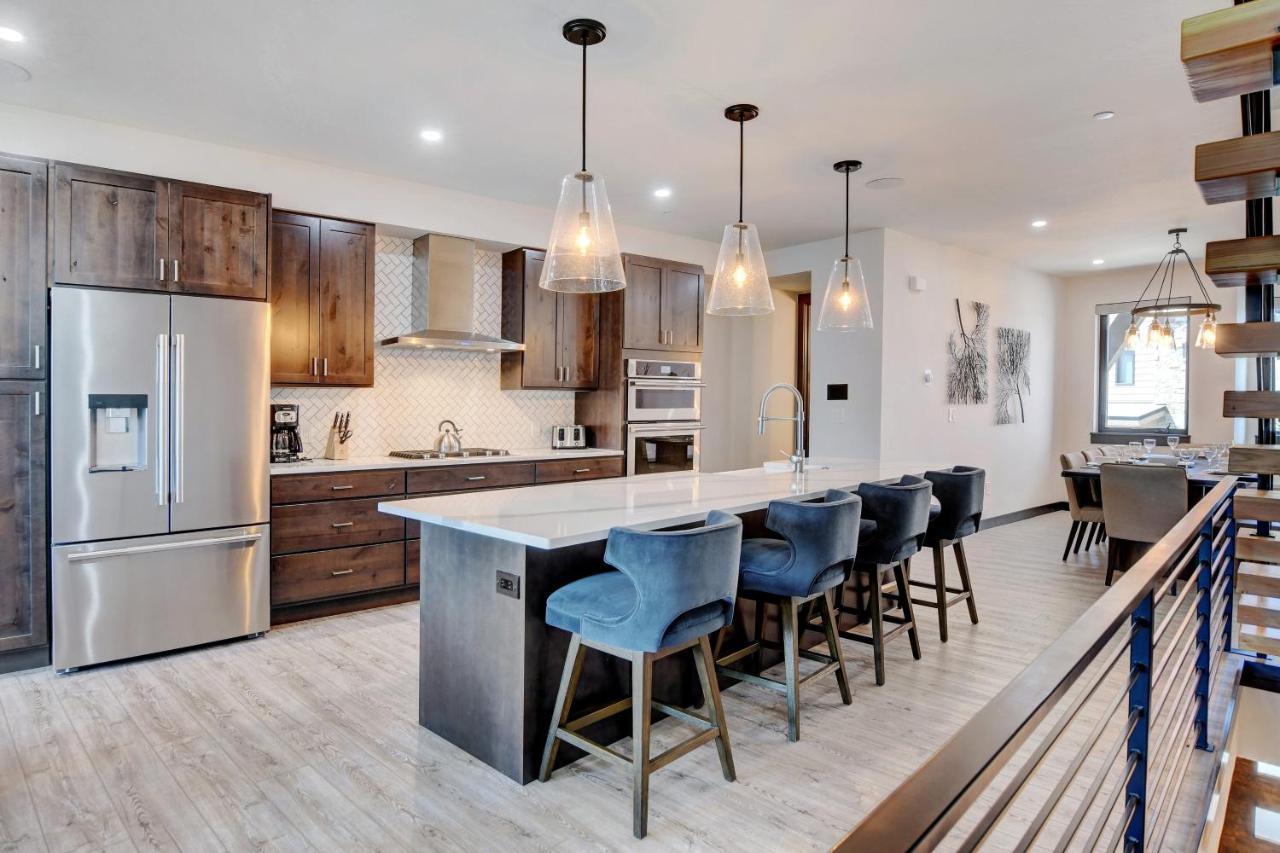 New River Front Luxury #238 With Hot Tub & Great Views - 500 Dollars Of Free Activities & Equipment Daily *