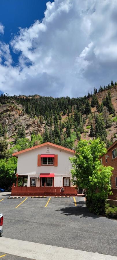 Hot Springs Hotel