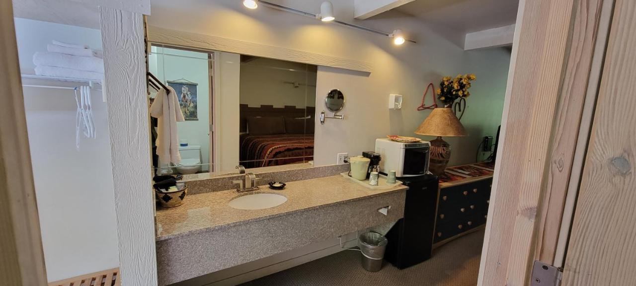 Hotel Hot Springs Ouray