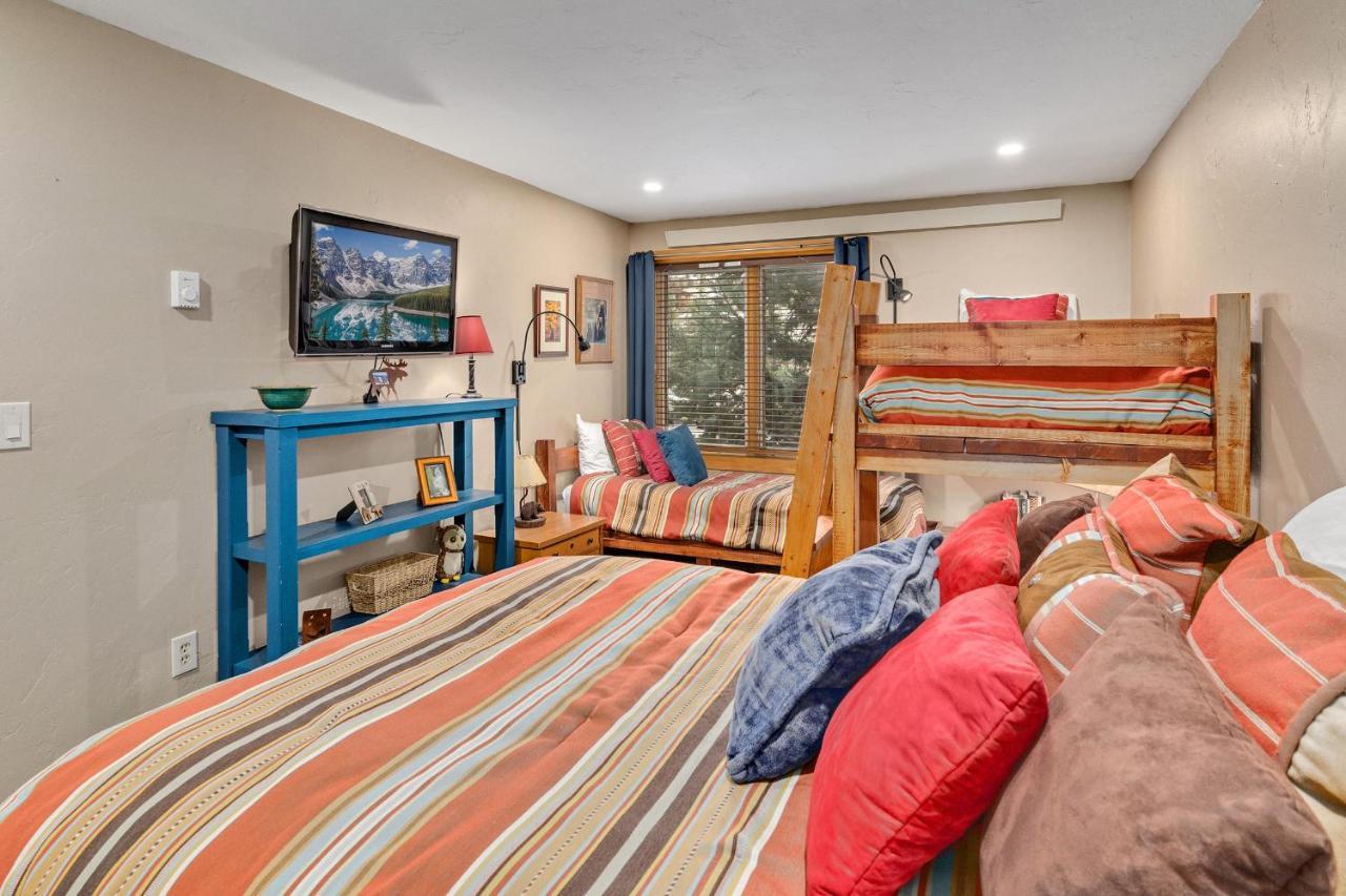 Bear Claw 107 - Ski-in Ski-out Condo! Apartment