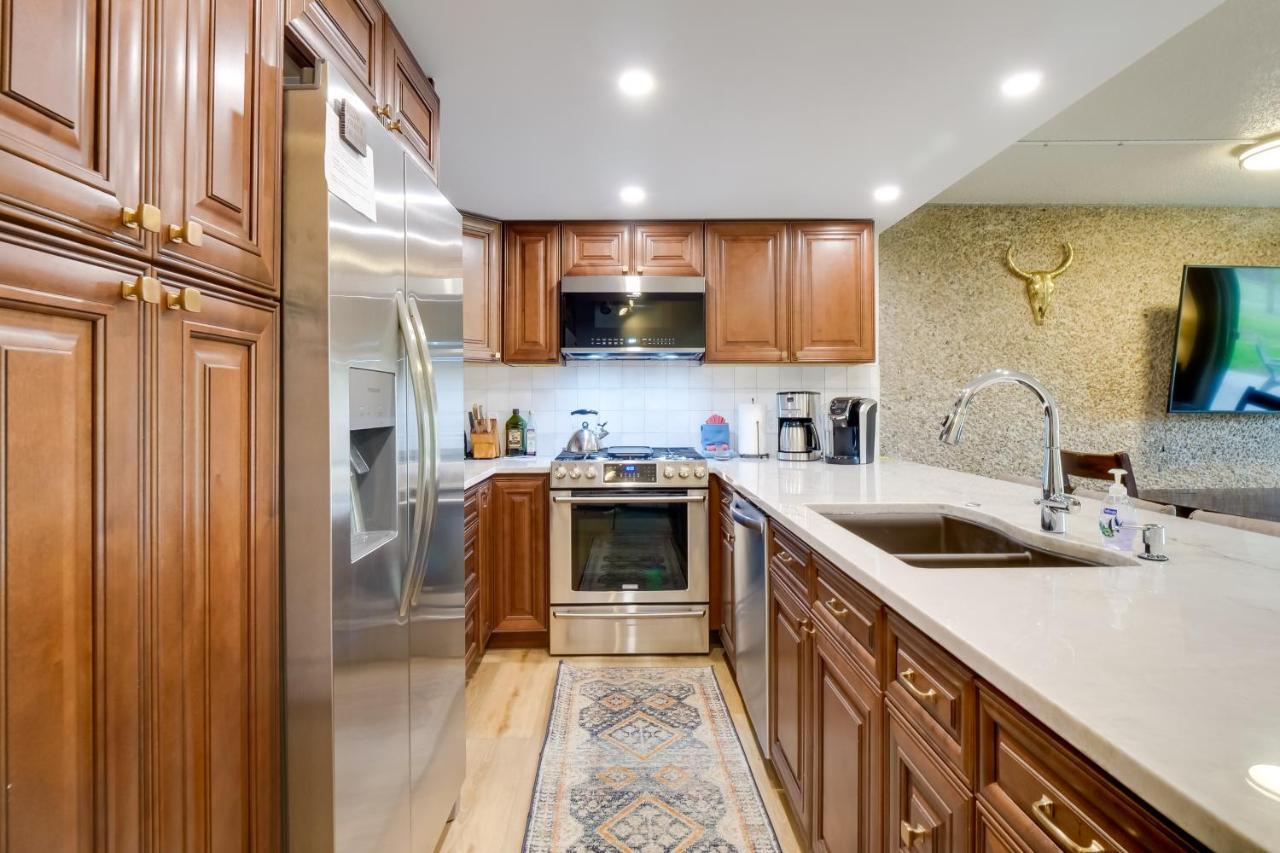 Beautiful Breck Townhome With Pool 1 Mi To Main St! * Breckenridge