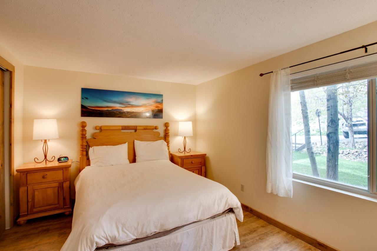 Apartment With Pool Access Walk To Slopes *