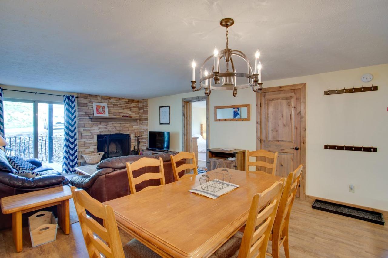 With Pool Access Walk To Slopes Apartment *