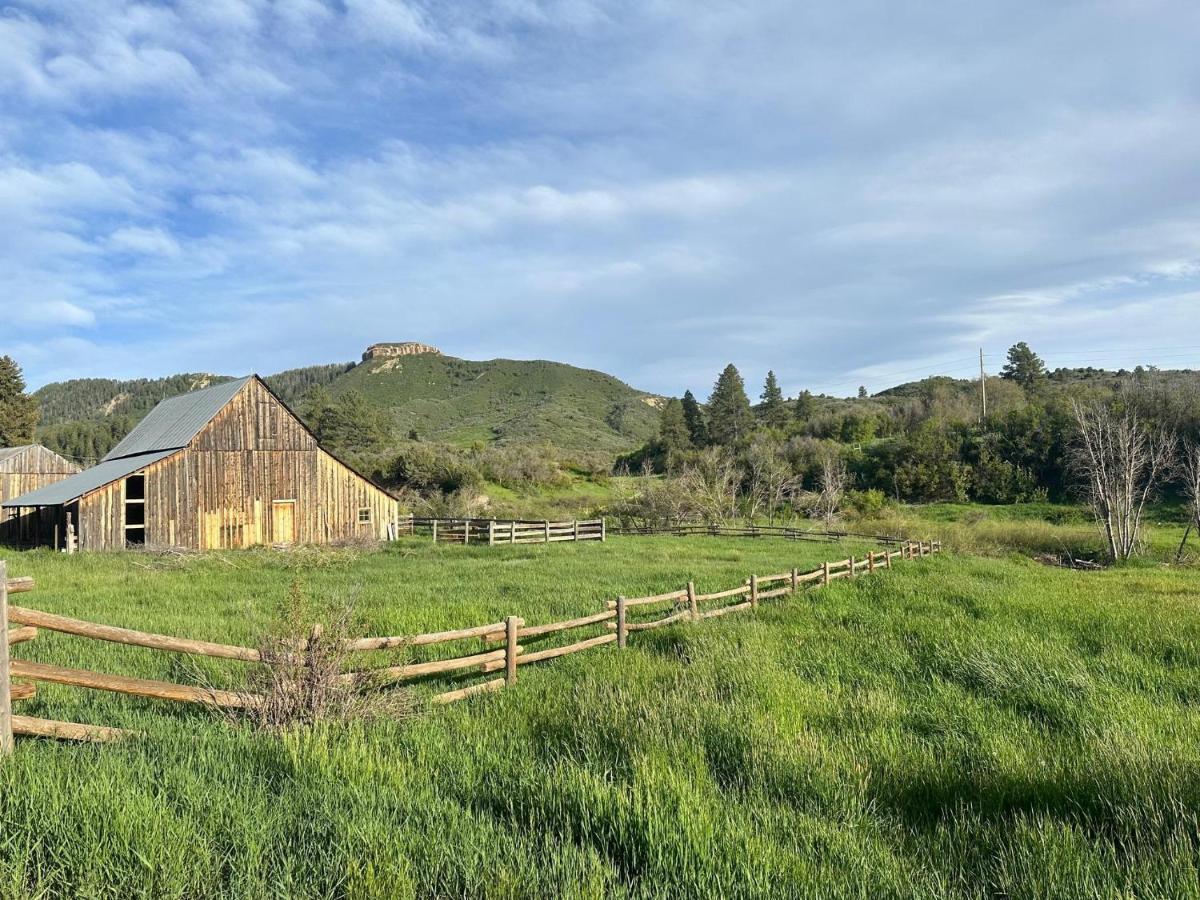Holiday home 3076 W Highway 160 - Main House *