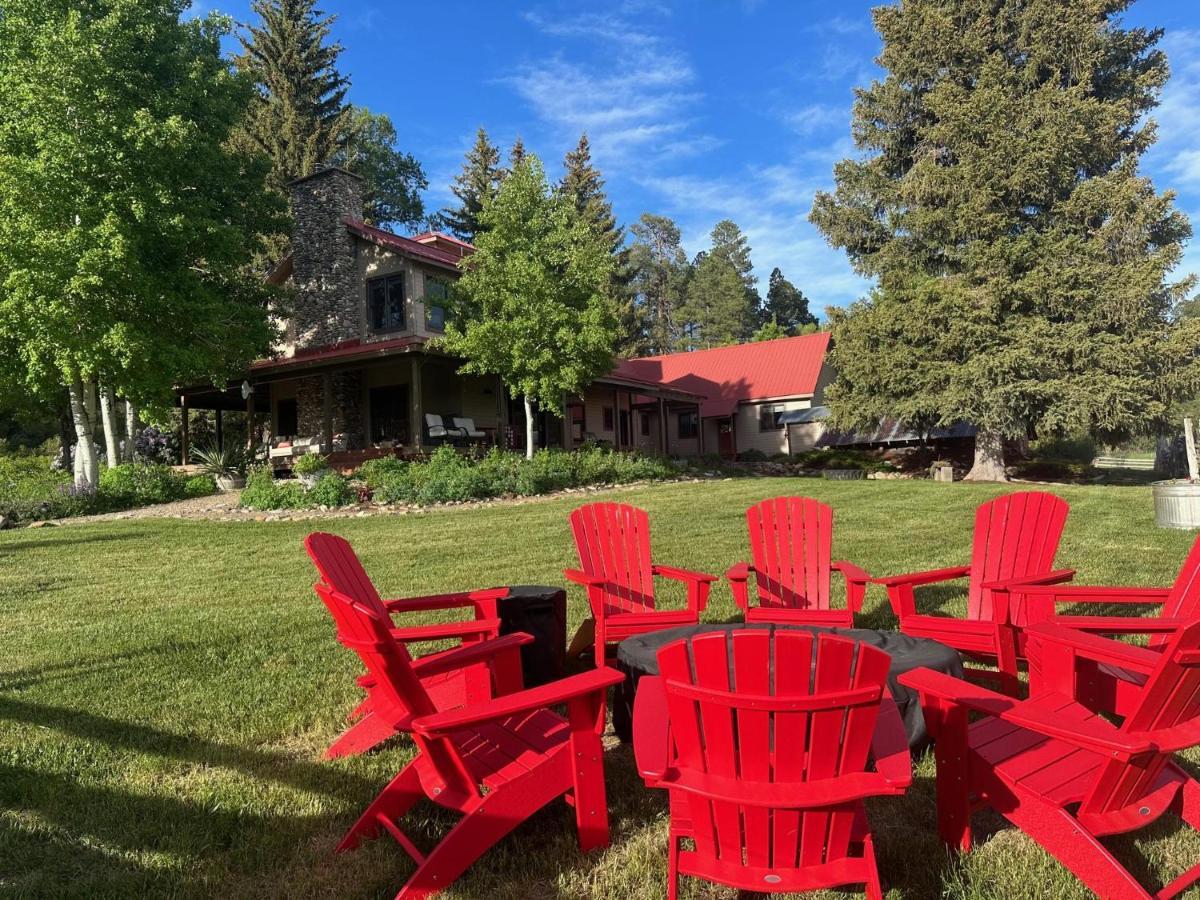 Holiday home 3076 W Highway 160 - Main House *