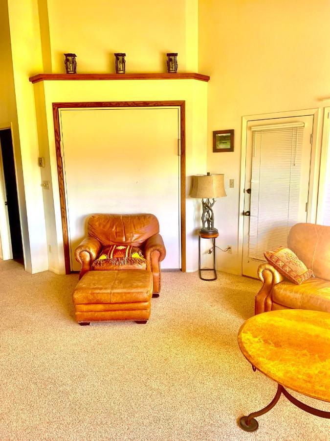 Talisman Amazing Views Walk To Uptown Sleeps 4 Villa *