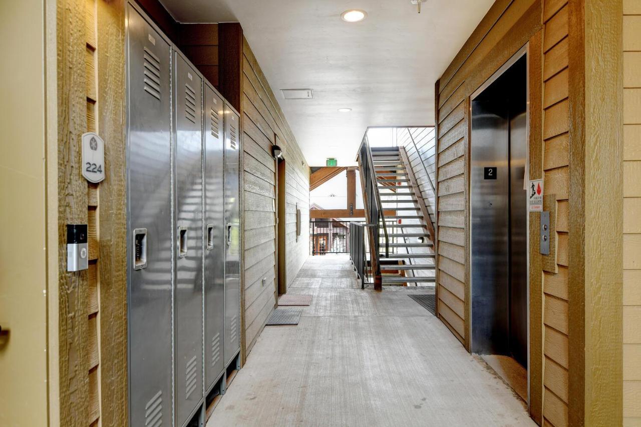 Luxury 224: Pool, Club & Views With Activity Perks Winter Park