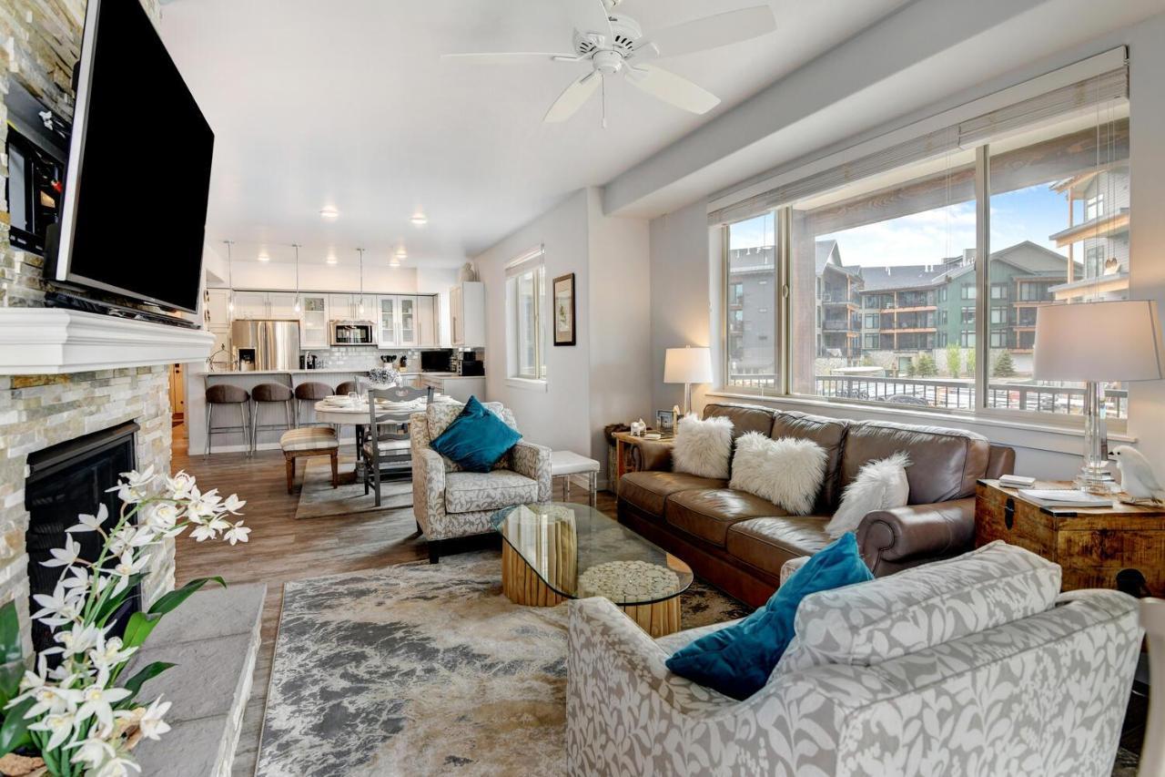 Luxury 224: Pool, Club & Views With Activity Perks Holiday home *