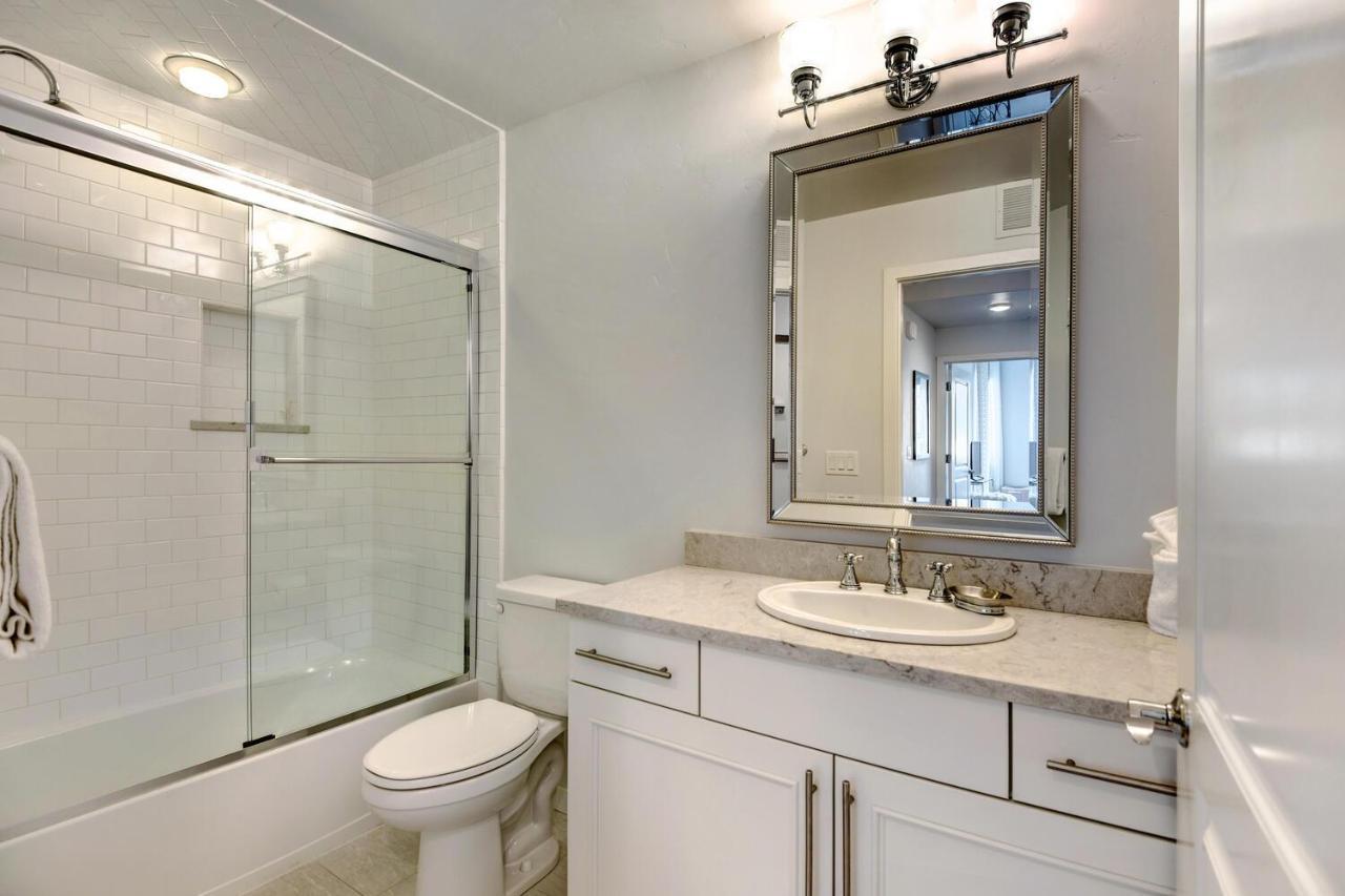 Luxury 224: Pool, Club & Views With Activity Perks Winter Park