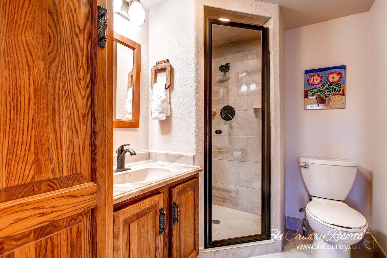 Budget-friendly, Rustic In The Heart Of Downtown - Walk Everywhere, Recent Upgrades! At105 Apartment *