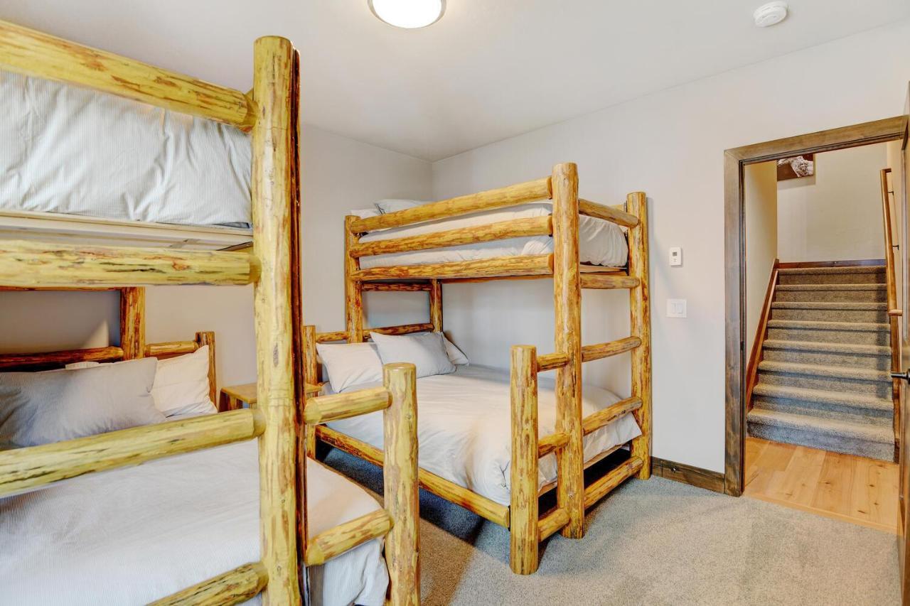 Mountain Vista Luxury Retreat Fraser