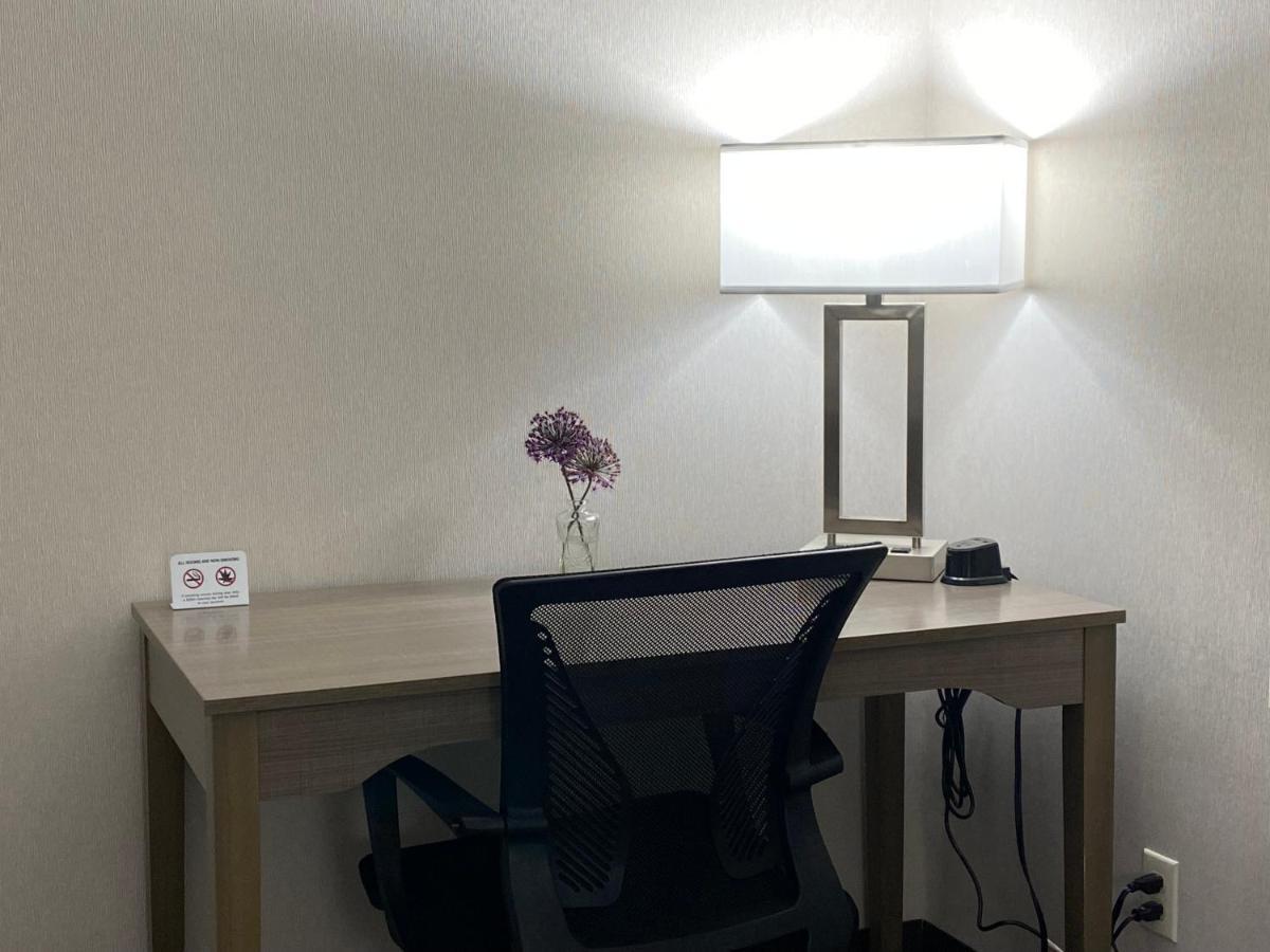 Hotel Dillon Inn 3*