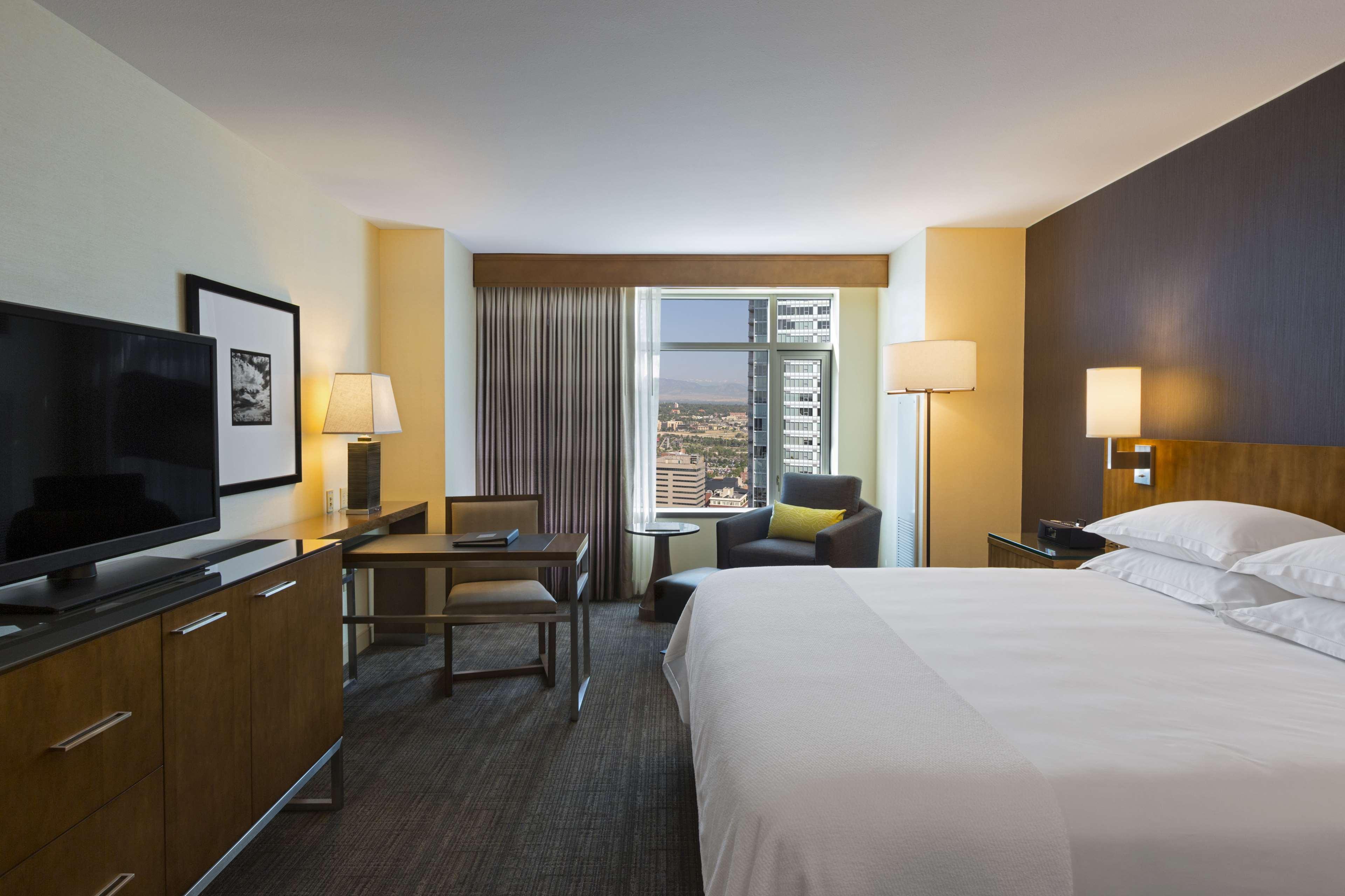 Hotel Hyatt Regency At Colorado Convention Center DEN