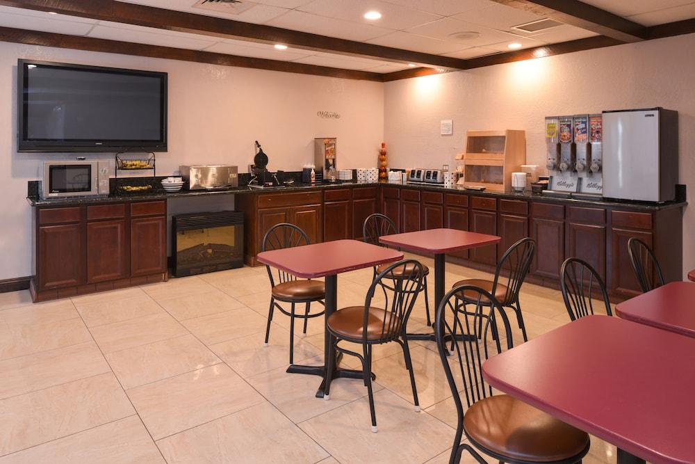 Hotel Ramada By Wyndham Grand Junction