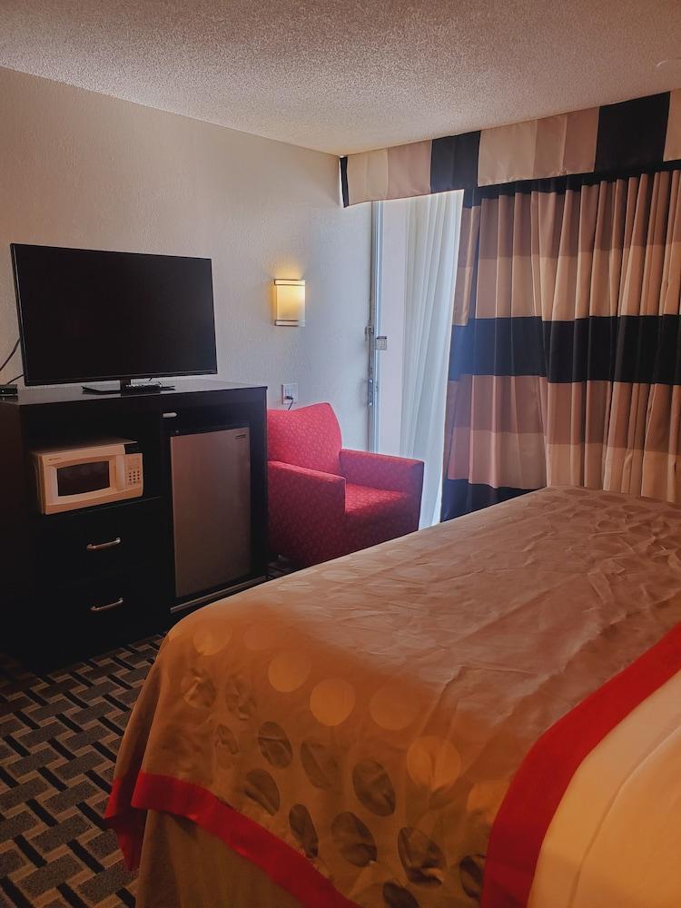 Ramada By Wyndham Grand Junction