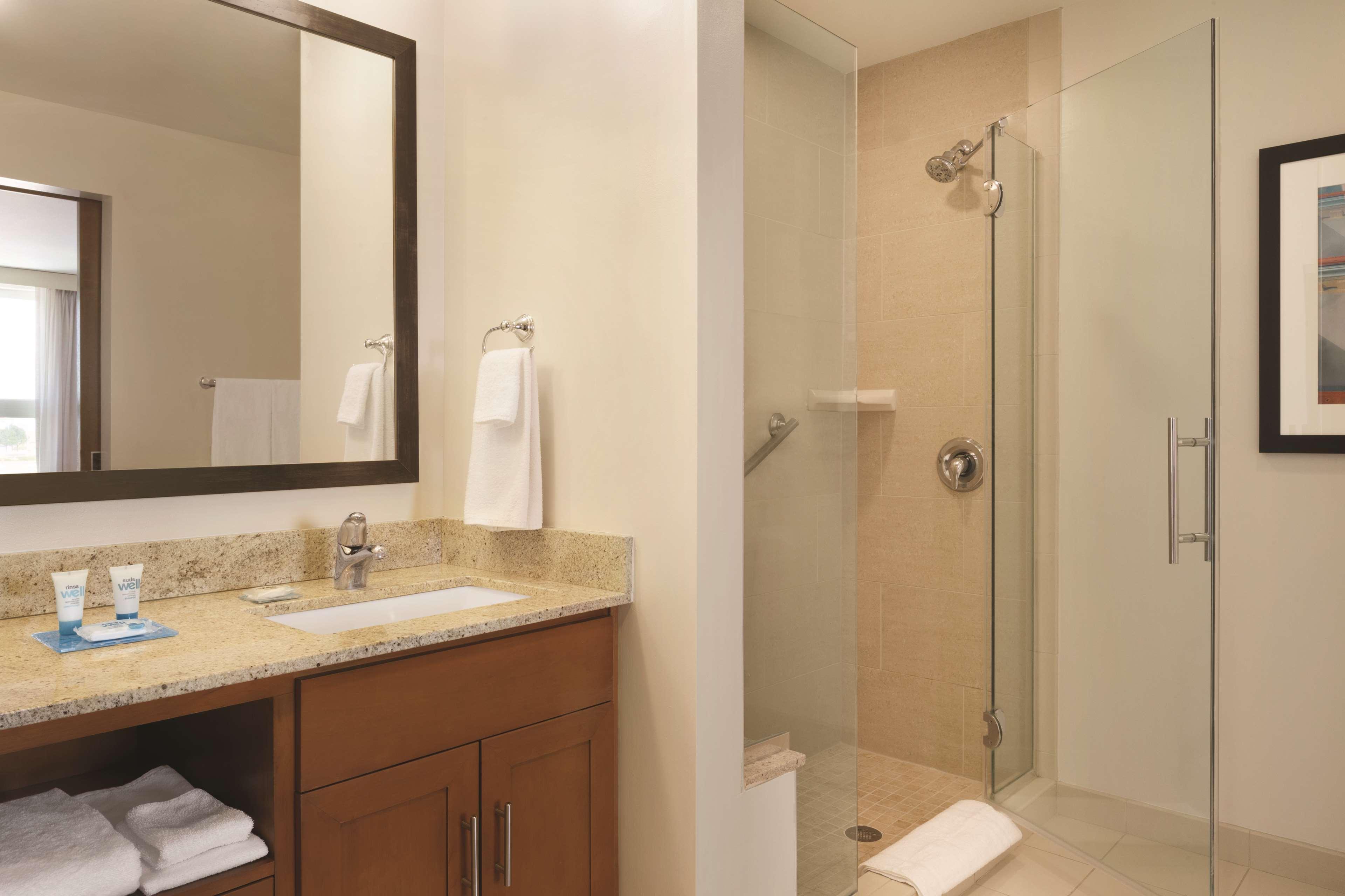 Hyatt House Airport Hotel