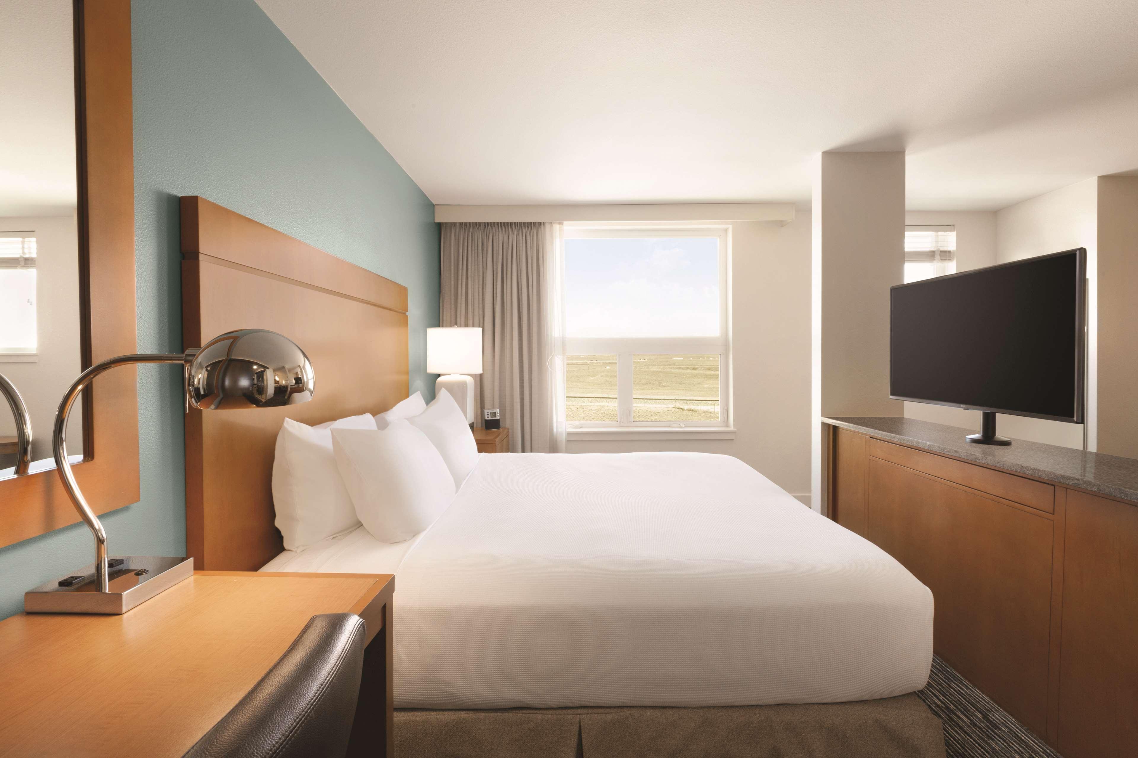 Hotel Hyatt House Airport 3*
