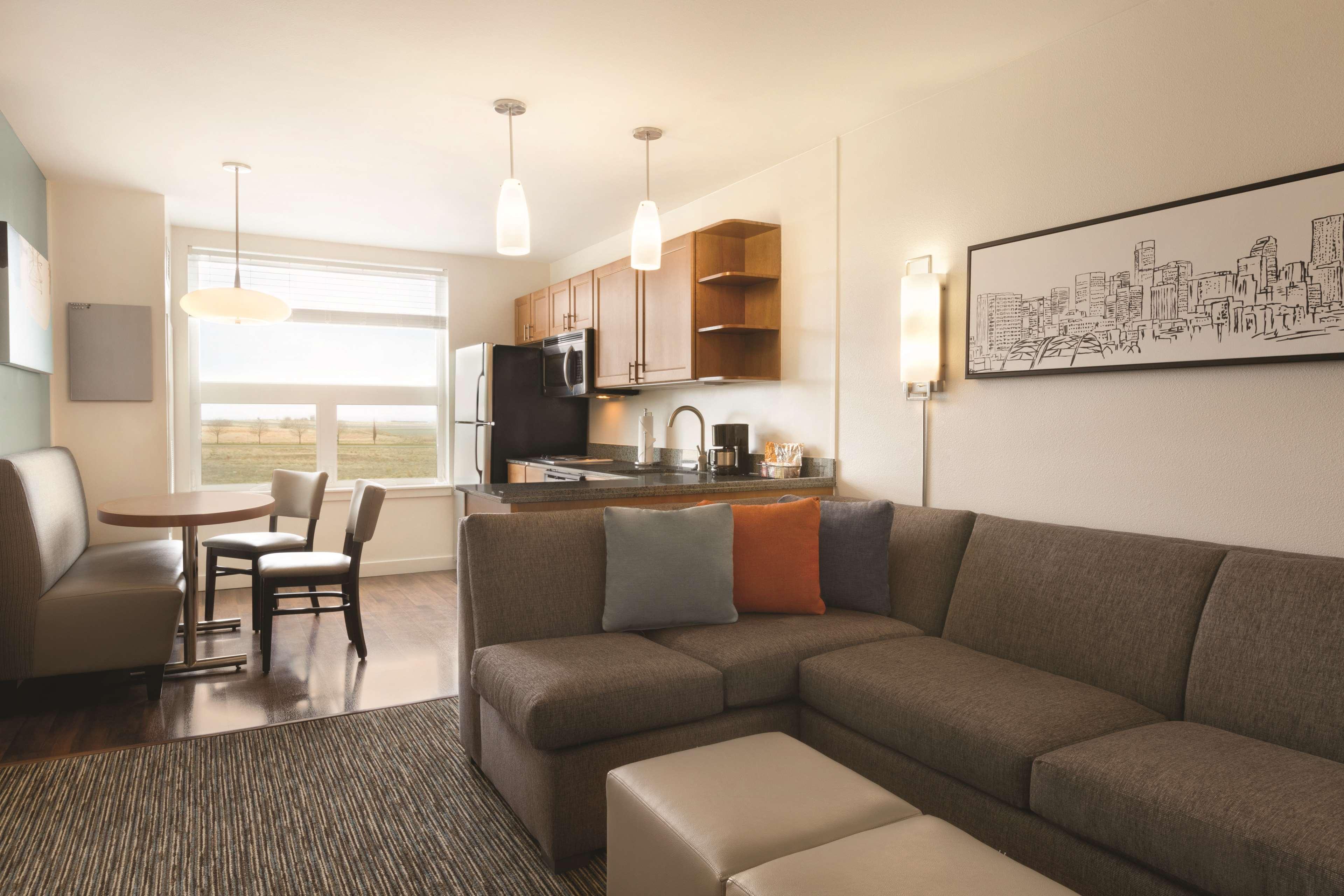 Hyatt House Airport Hotel 3*