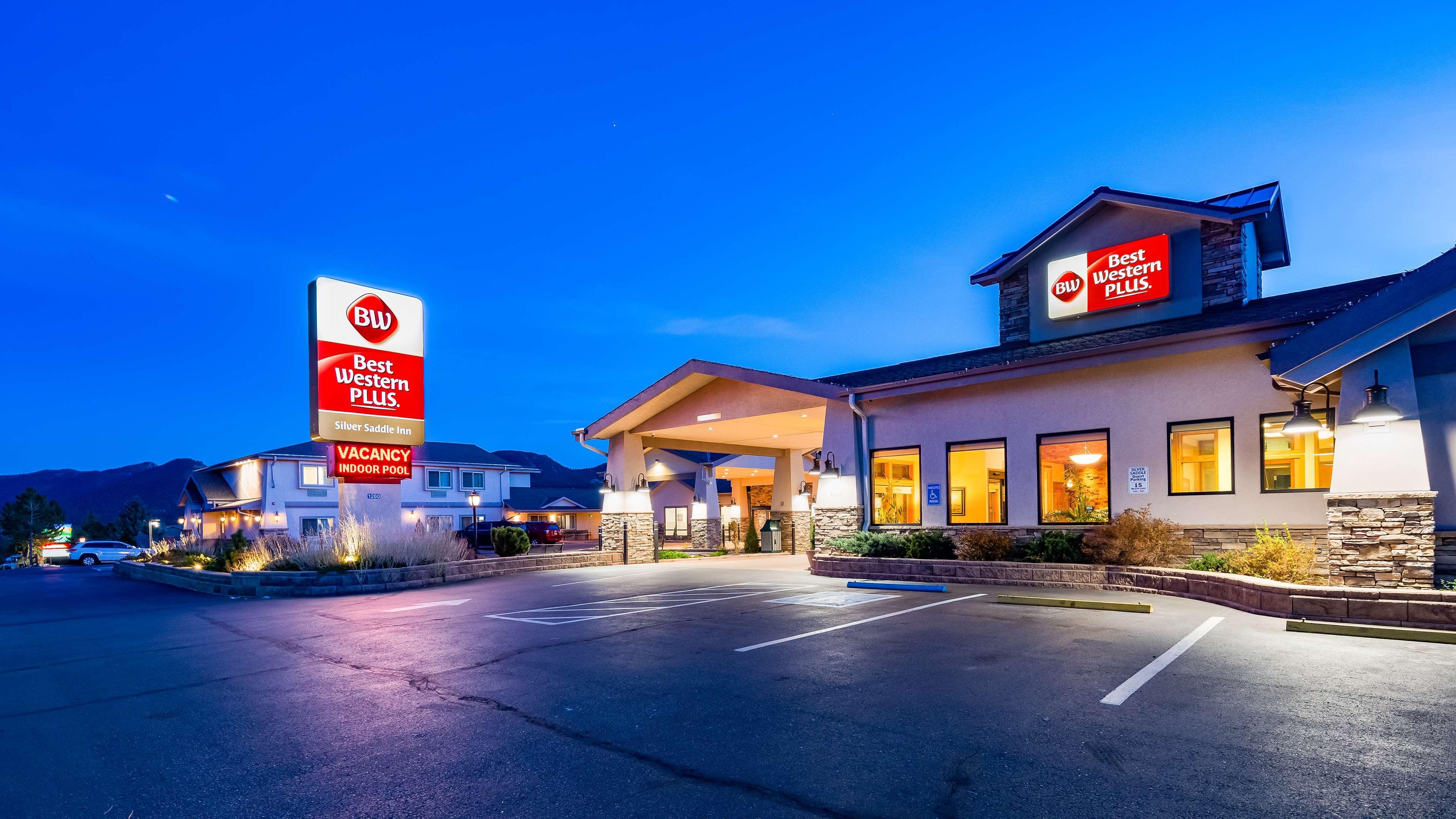 Best Western Plus Silver Saddle Hotel 2*