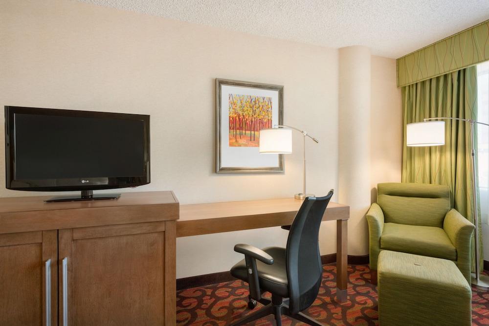 Hampton Denver West Federal Center Hotel 3*